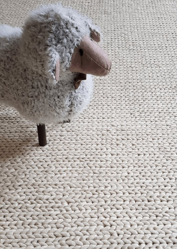 SNOW | Lana - KAYMANTA | Luxury Rug Makers
