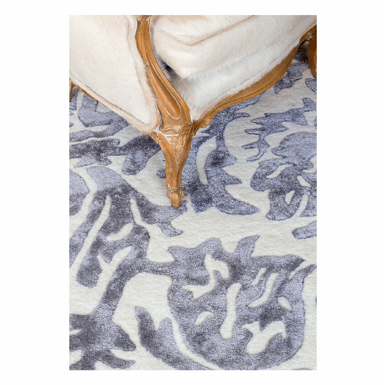 Alfombra diseño Barberini hecha a mano en Lana y Seda por Kaymanta color blanco y gris.