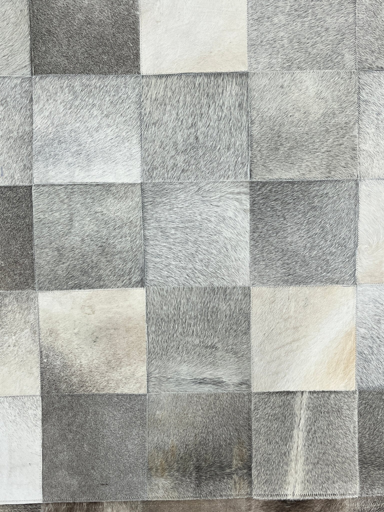 SAUCE | 8 X 10 Ft - area rug - KAYMANTA | Luxury Rug Makers