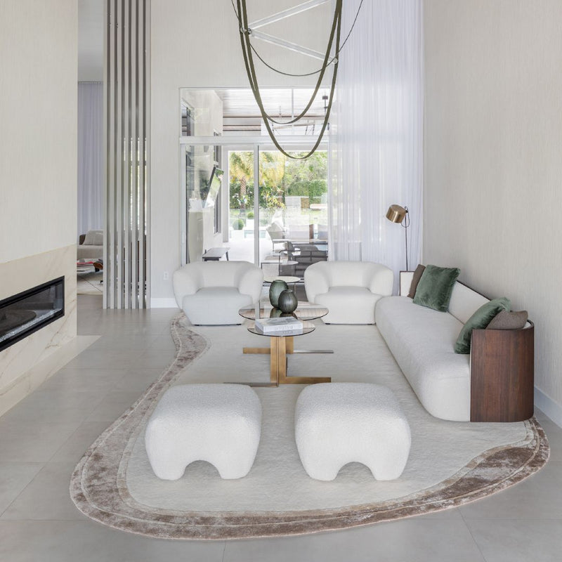 Modern handwoven rug in neutral tones by Kaymanta Miami – luxury handmade design.