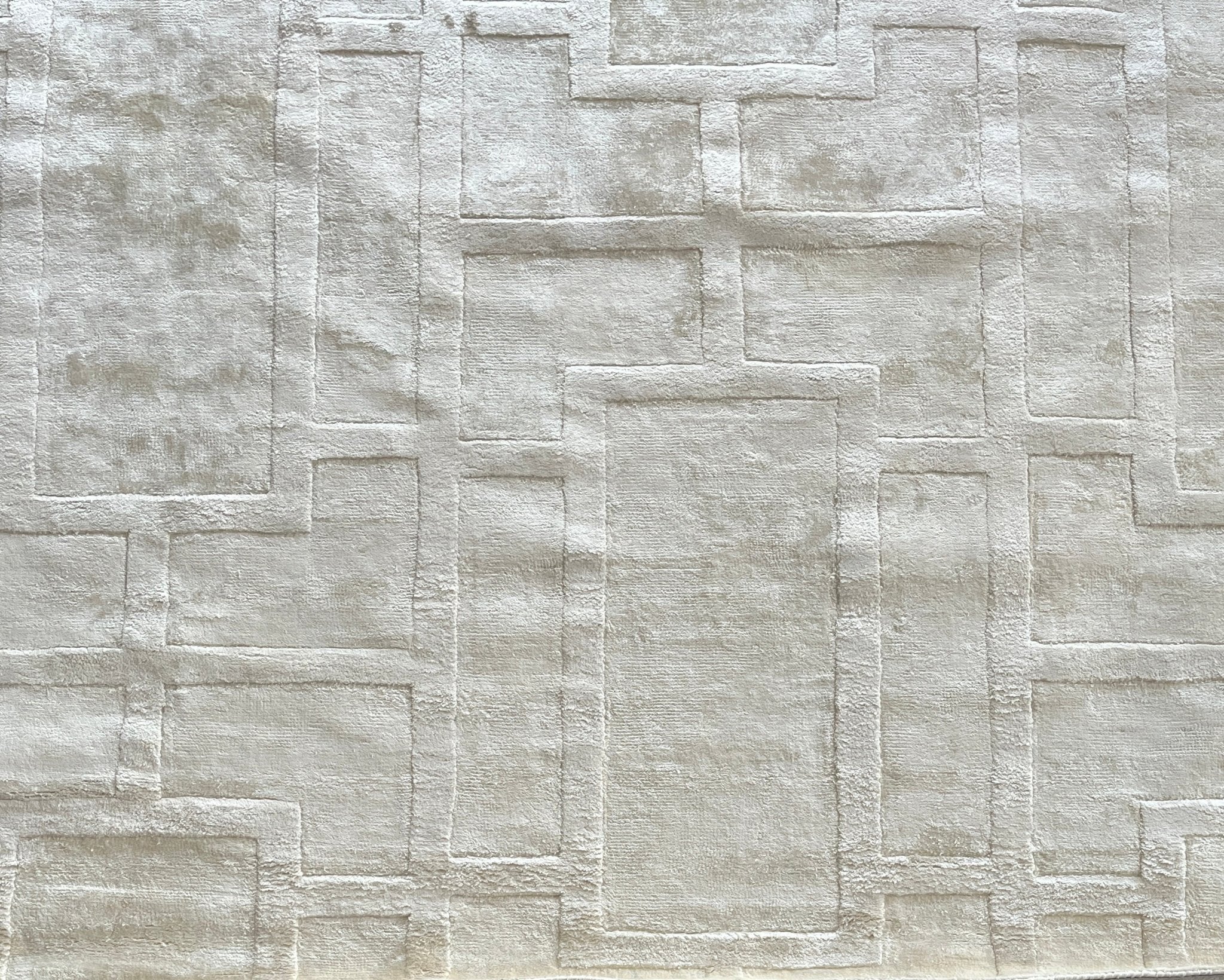 AURA | 11 X 15 Ft - area rug - KAYMANTA | Luxury Rug Makers