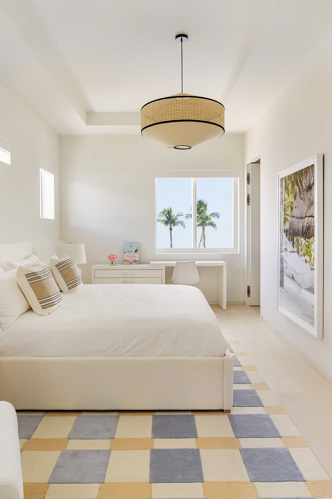 CAPITOL | 12 X 14 Ft