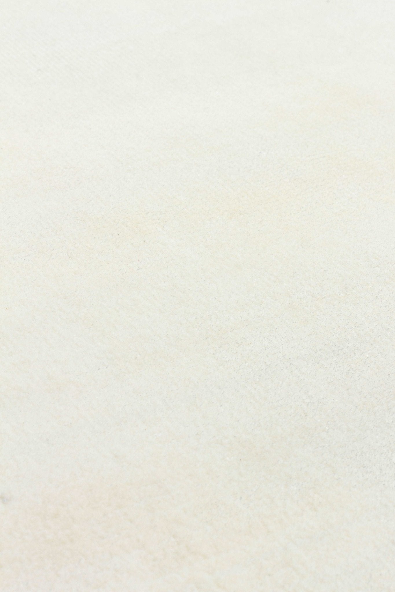 GUST - KAYMANTA | Luxury Rug Makers