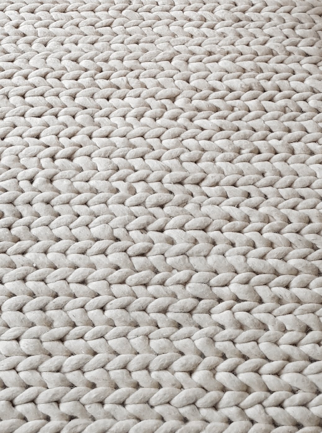 Snow Rug | New Zealand Wool | Hand-Braided Nordic Design – KAYMANTA ...