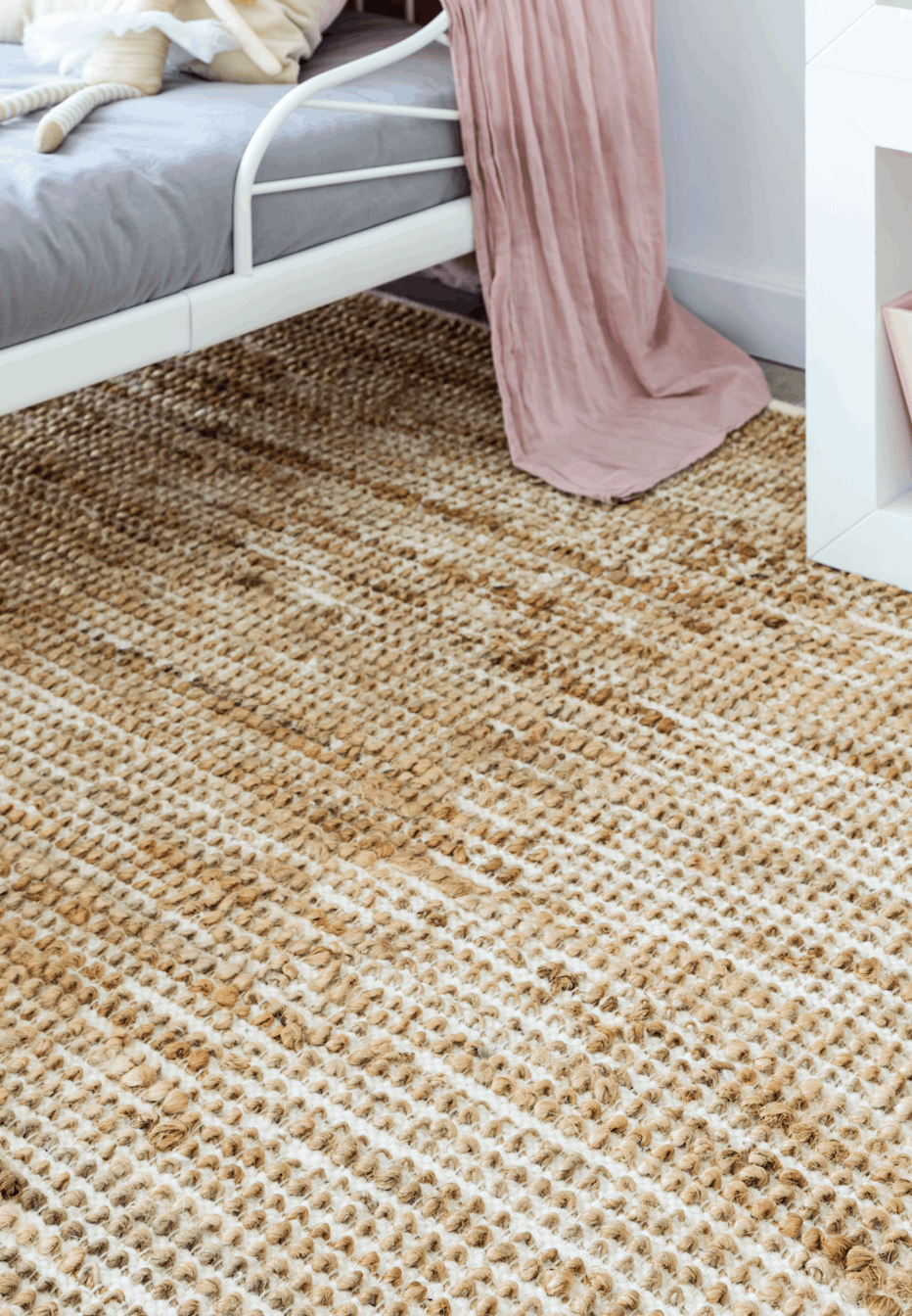 Pampa Rug, handmade in Wool and Natural Jute by KAYMANTA | Luxury Rug Makers |