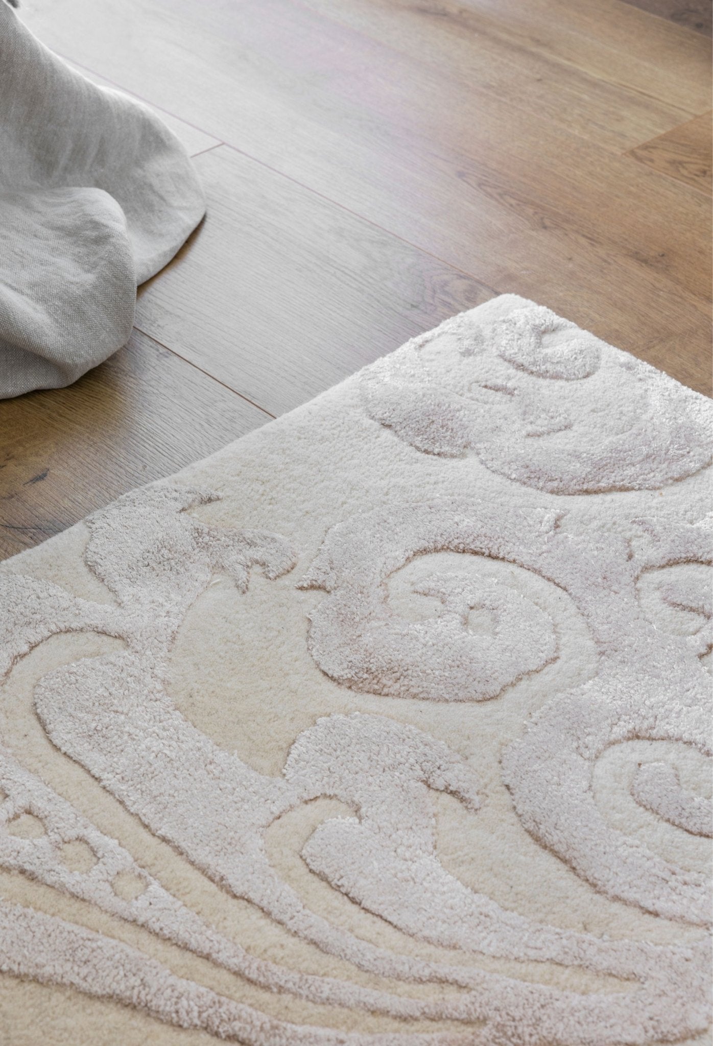 BARBERINI - area rug - KAYMANTA | Luxury Rug Makers
