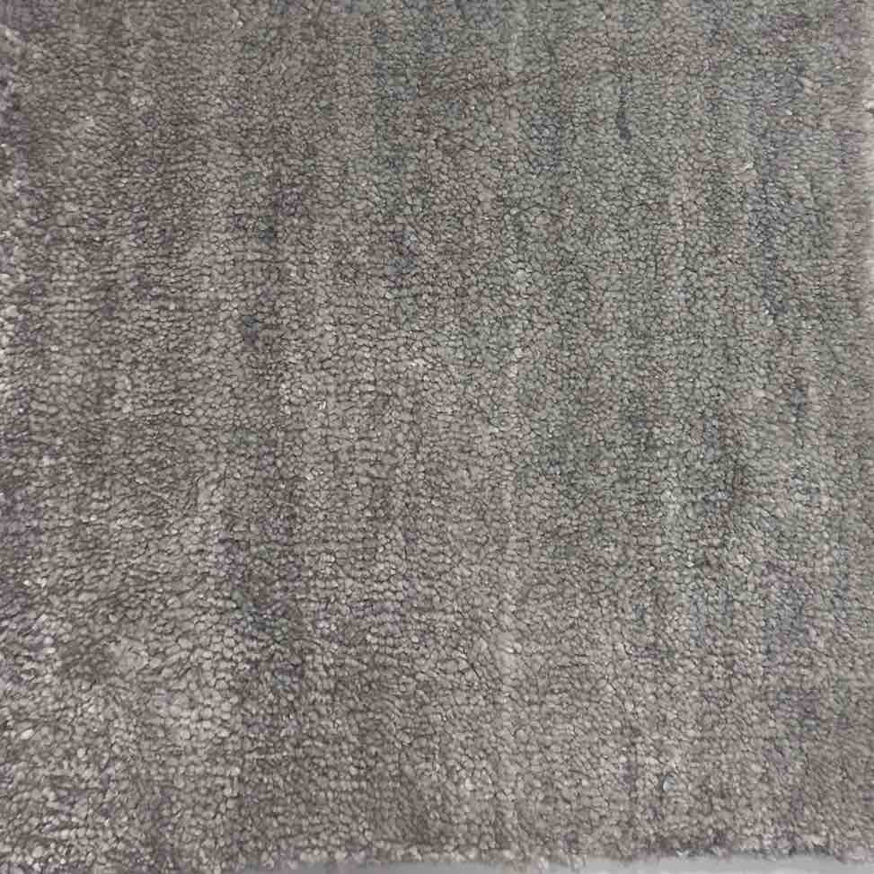 La Alfombra Brisa en Viscosa o Seda de Bambú by KAYMANTA | Luxury Rug Makers | area rug