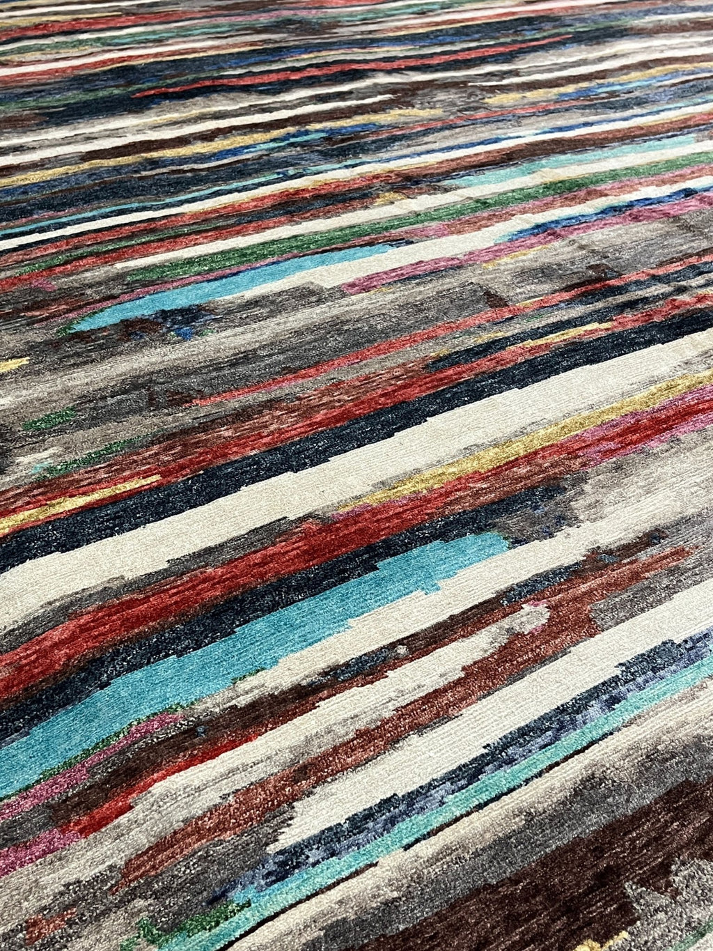 INFINITUS | 9 x 12 Ft - area rug - KAYMANTA | Luxury Rug Makers