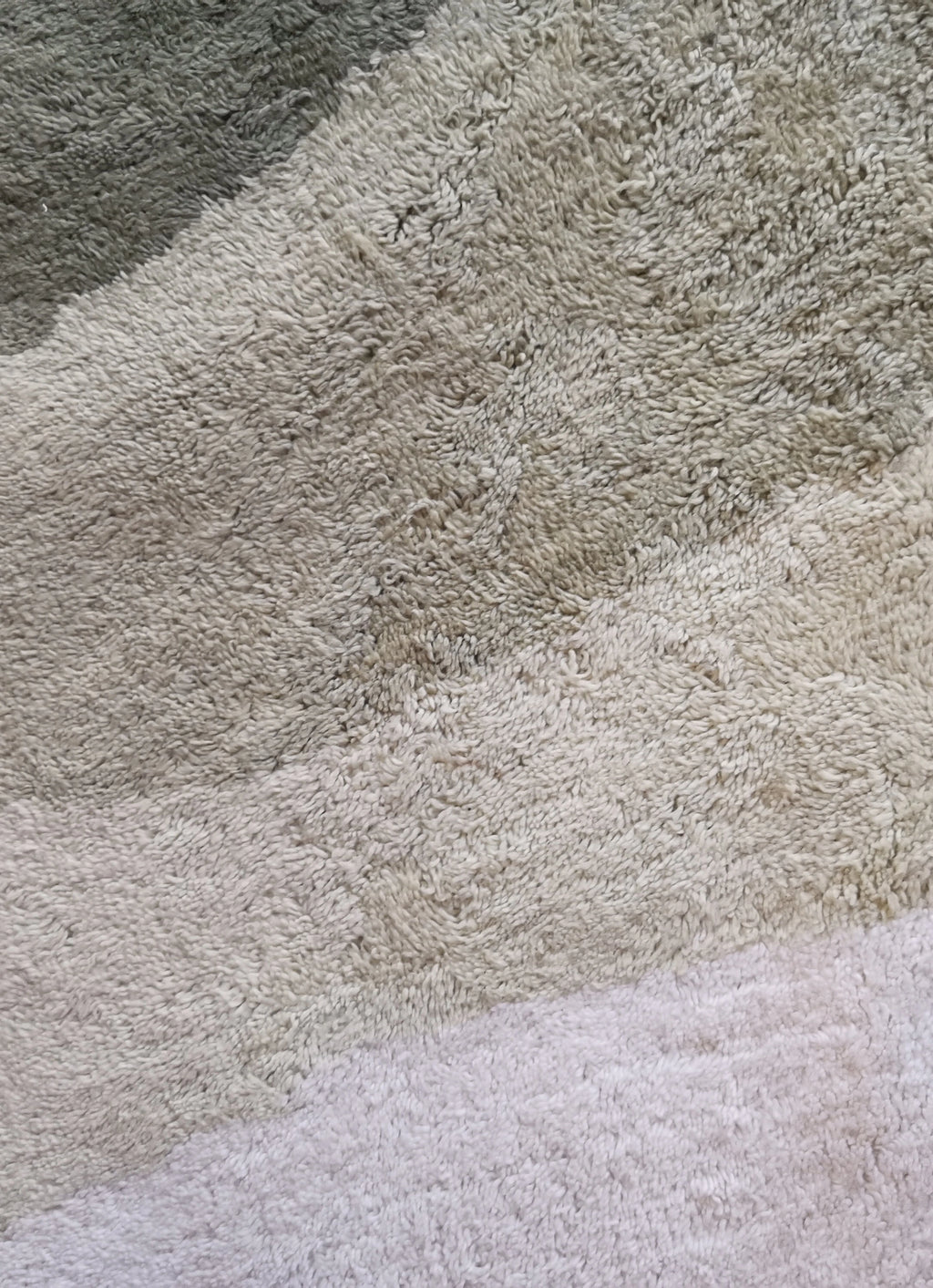 Sunset Rug in New Zealand Wool Shades of Green | High-Pile