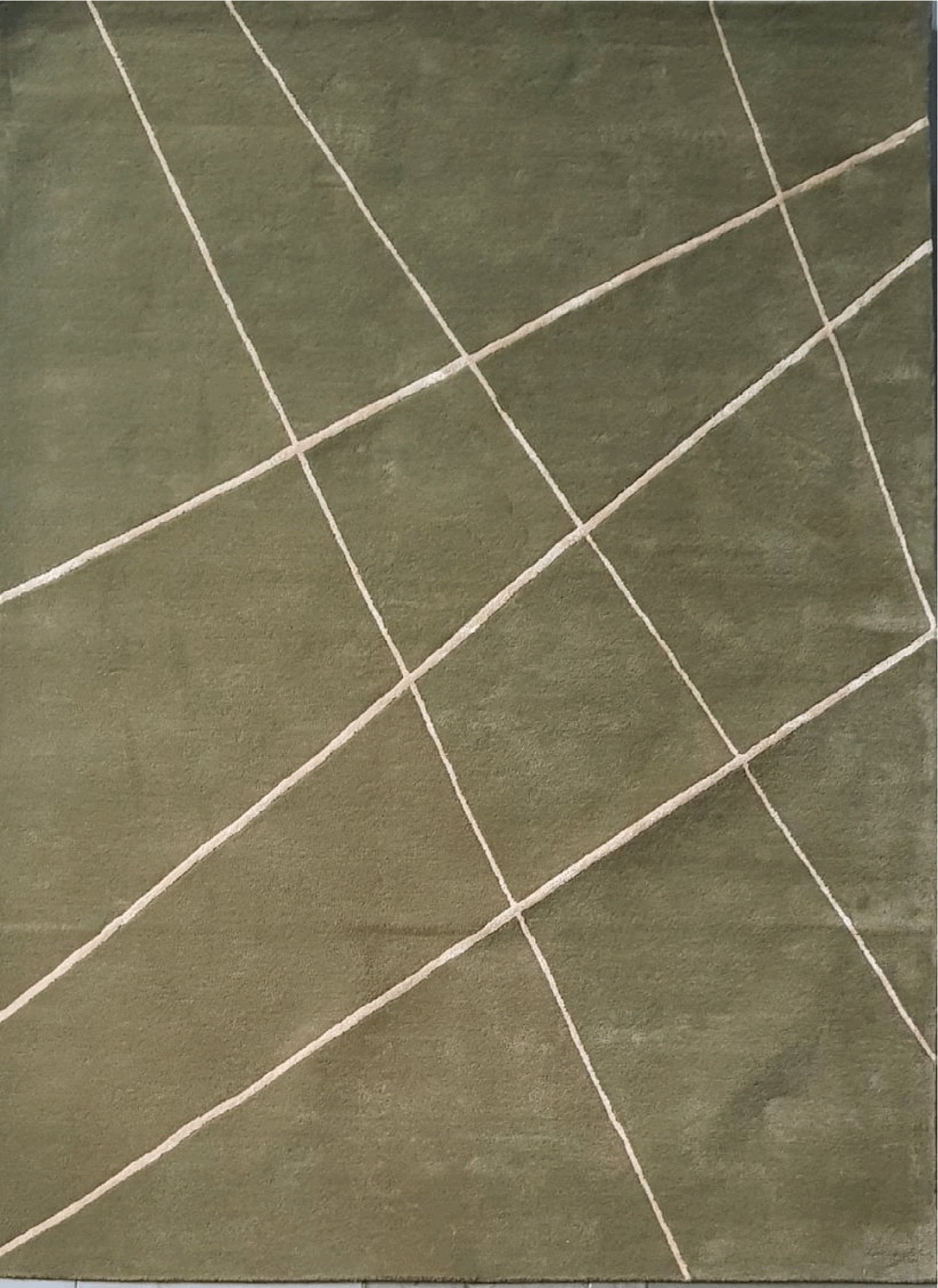 MONOCEROS - KAYMANTA | Luxury Rug Makers