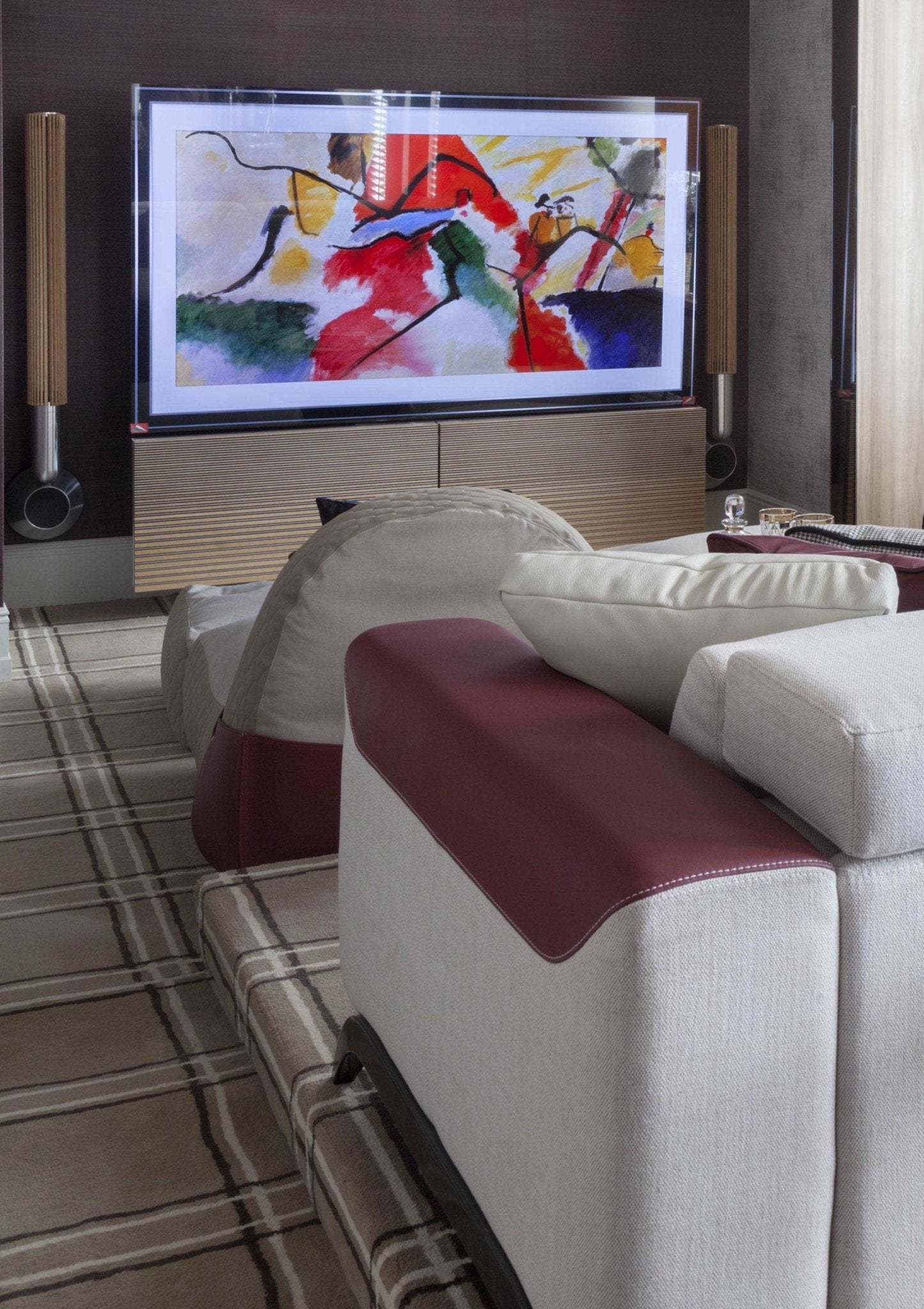 SCOTLAND - KAYMANTA | Luxury Rug Makers